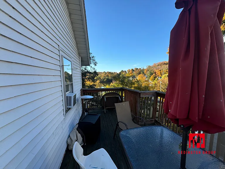 116 Lake St — Photo 18