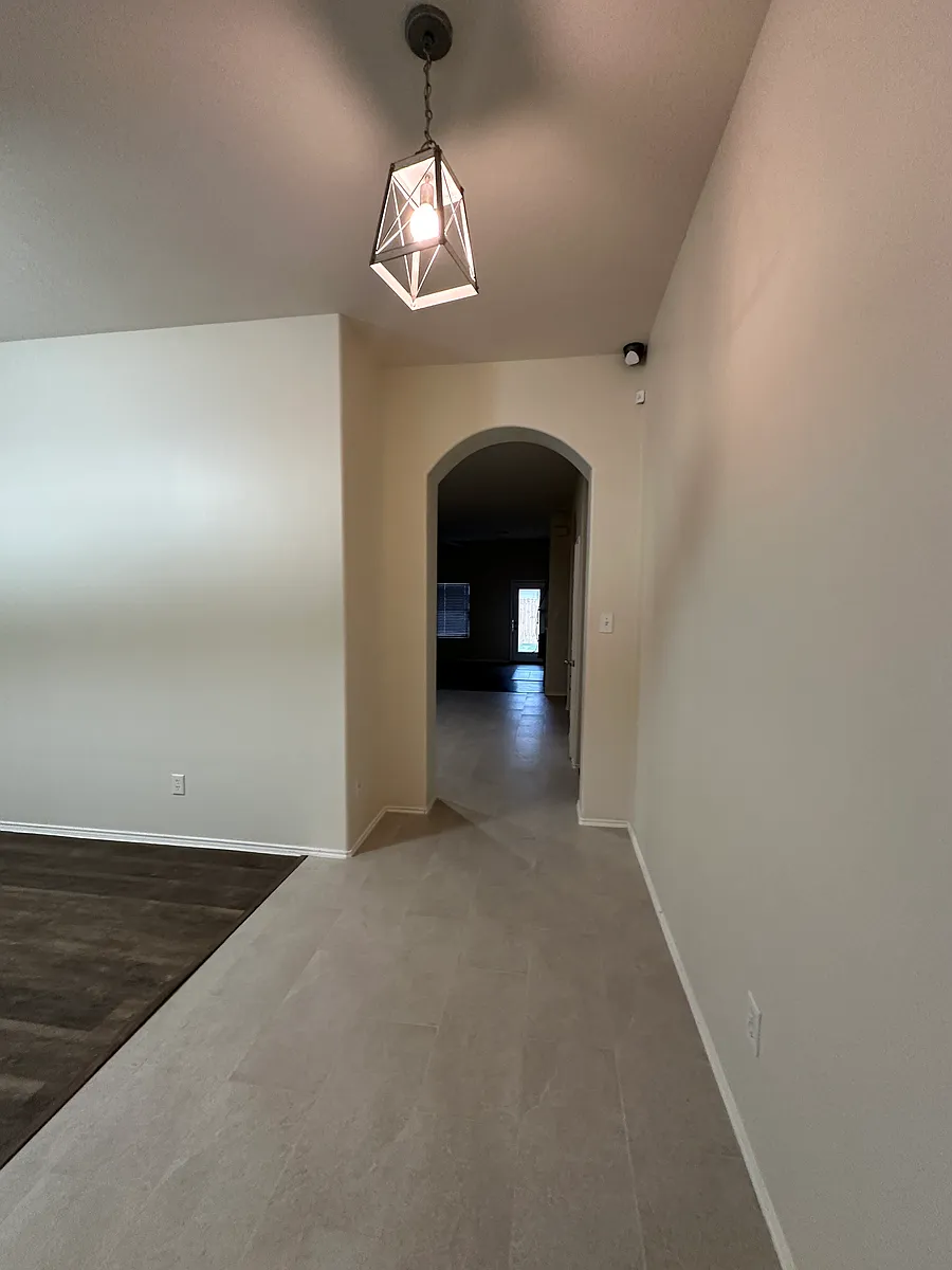 foyer - 21582 Duke Alexander Dr