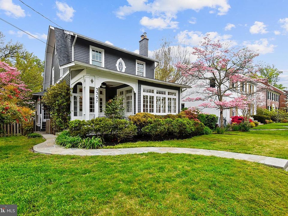 2nd image of 3357 Stuyvesant Pl NW