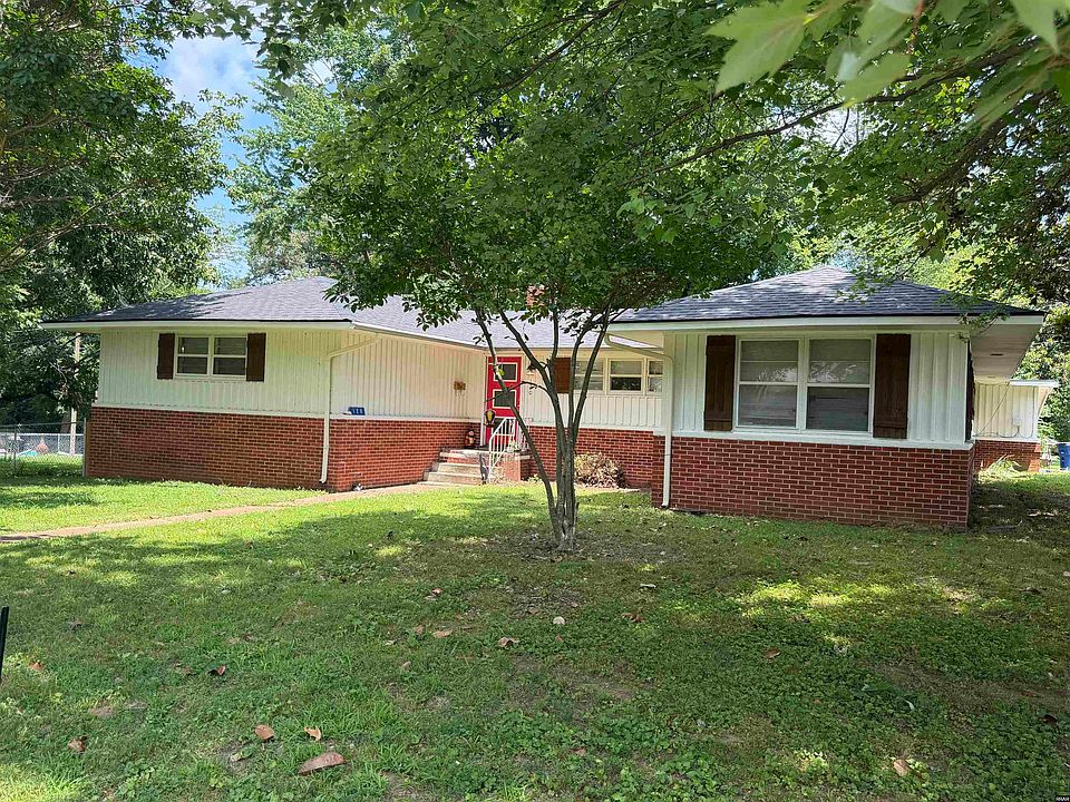 1st image of 120 Virginia St