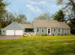 3 Mario Dr, Higganum, CT 06441
