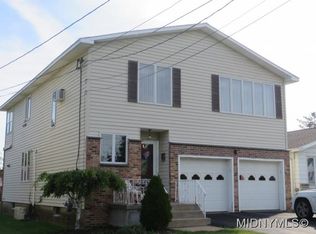 1605 Crouse St, Utica, NY 13501