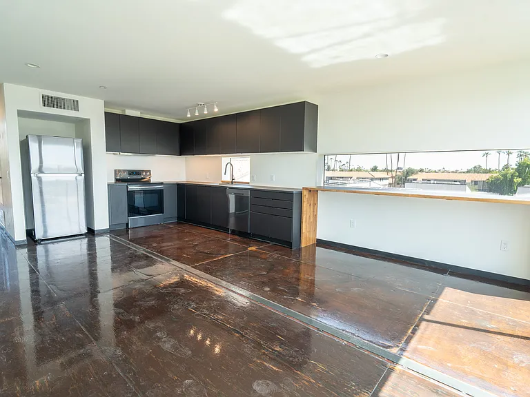 1436 S Terrace Rd #302 — Photo 2