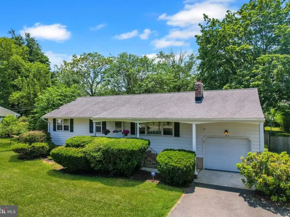 163 Hickory Corner Rd, East Windsor, NJ 08520