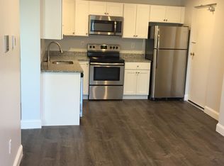 389 Washington St APT 3, Norwood, MA 02062