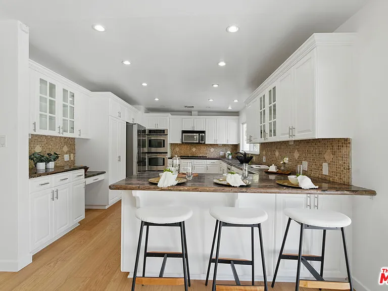 5220 Melvin Ave — Photo 13