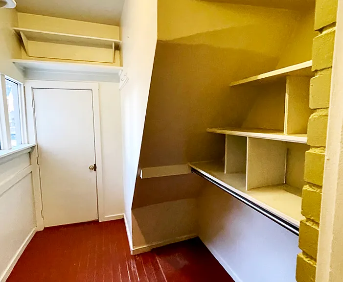 1400 N Detroit St #1 — Photo 8