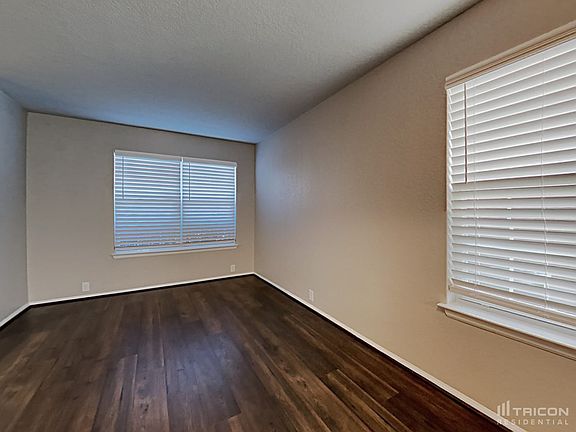 3rd image of 3414 Maguey Trl