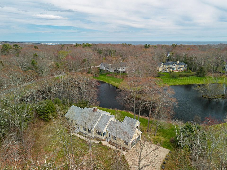 1st image of 44 Oakwood Drive