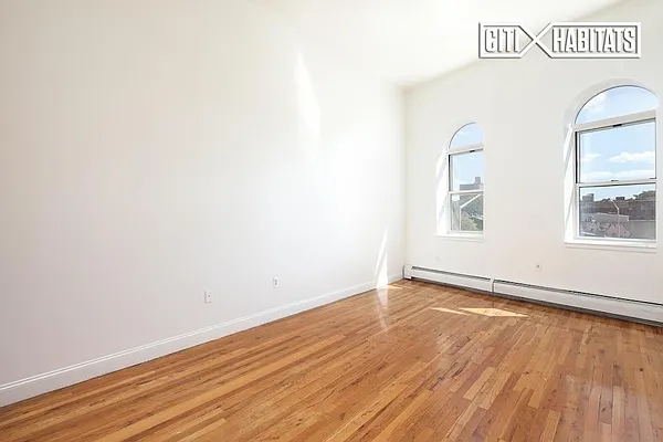 Rented by Citi Habitats | media 39