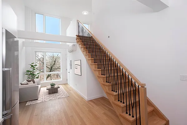 Rented by Evans Real Estate | media 27