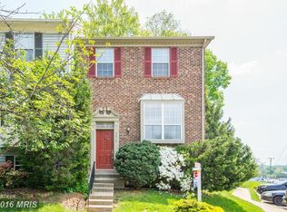 9616 Blake Ln, Fairfax, VA 22031