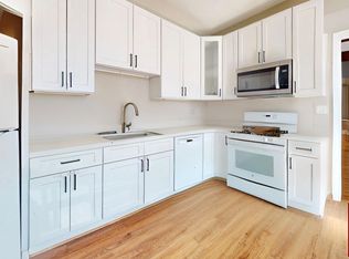 12 Lyman St #1D, Waltham, MA 02452