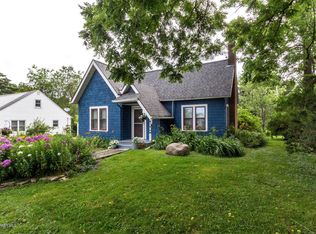 305 Main St, Fountain, MN 55935