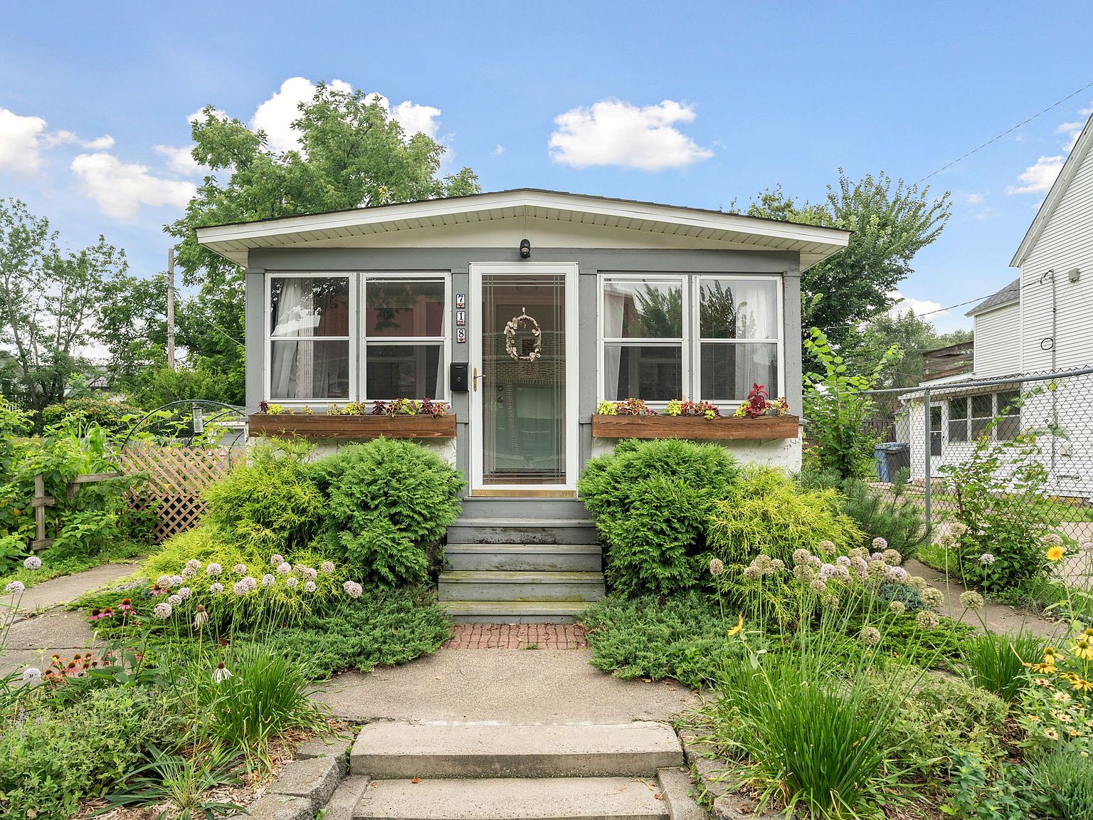 718 20th Ave NE, Minneapolis, MN 55418 | Zillow