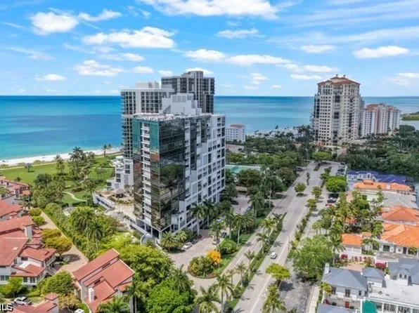 4751 Gulf Shore Blvd N APT 1601, Naples, FL 34103