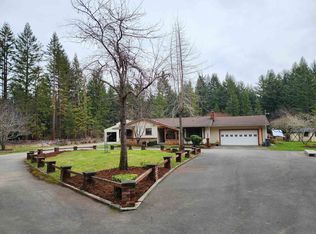 5939 Kings Valley Rd, Crescent City, CA 95531