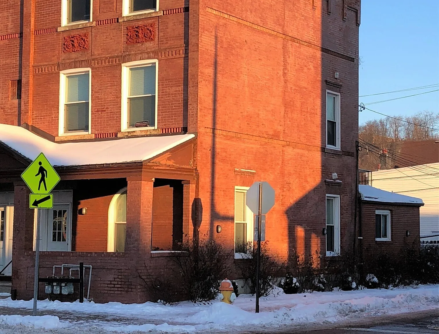 5171 Penn Ave — Photo 1