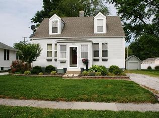 513 S Vine St, O'Fallon, IL 62269