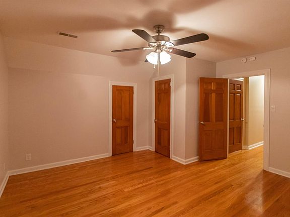 2nd image of 223 Boggs Ln