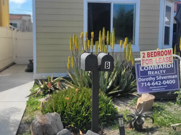 14041 B St #A, Huntington Beach, CA 92647