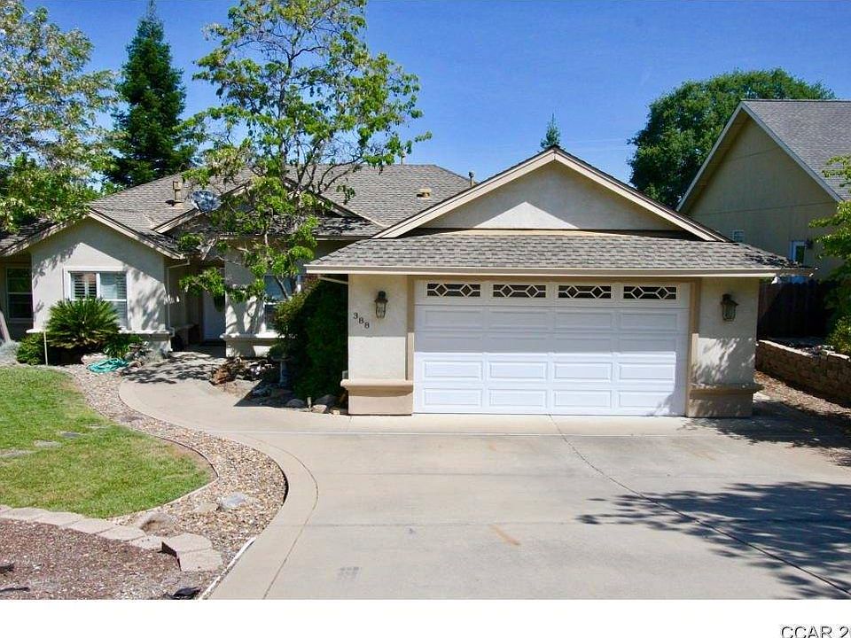 1st image of 388 Live Oak Dr