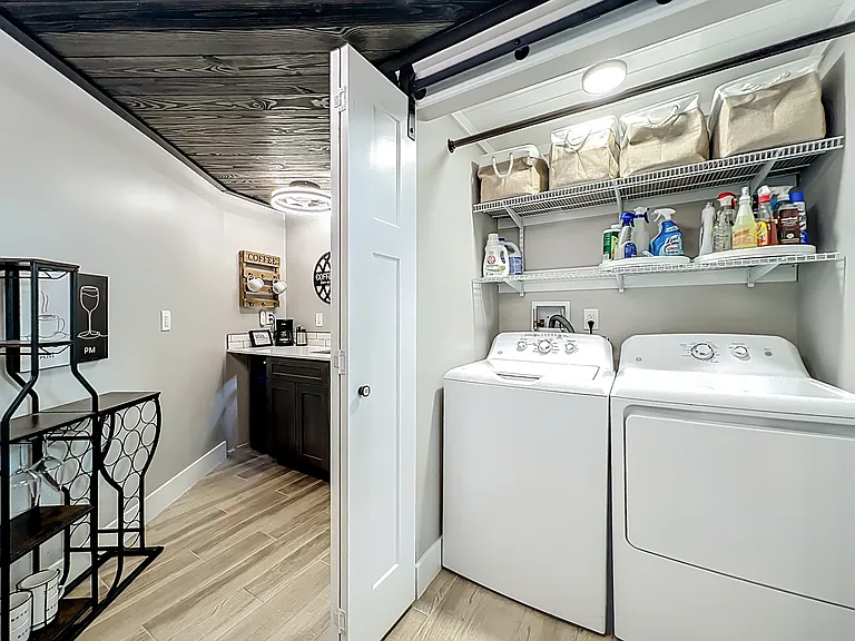 236 Emory Pl — Photo 22