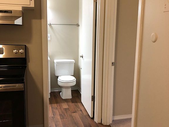 5th image of 9906 Lake Washington Blvd NE APT 201
