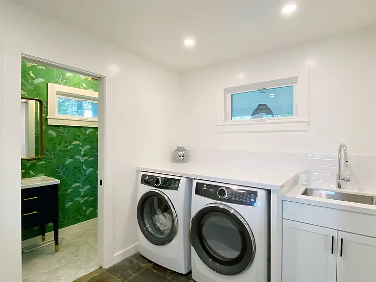 Laundry Room & Mud Room