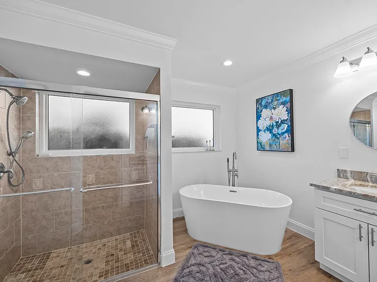 2400 Seaford Dr — Photo 18
