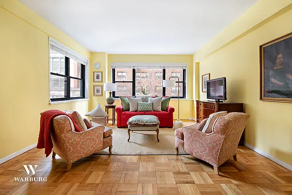 Sold by Warburg | media 3
