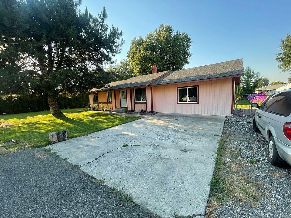 1st image of 3705 W Leola St