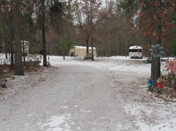 W10687 Tanonka Ln, Athelstane, WI 54104