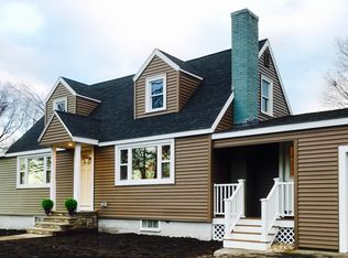 21 Fielding St, Wakefield, MA 01880