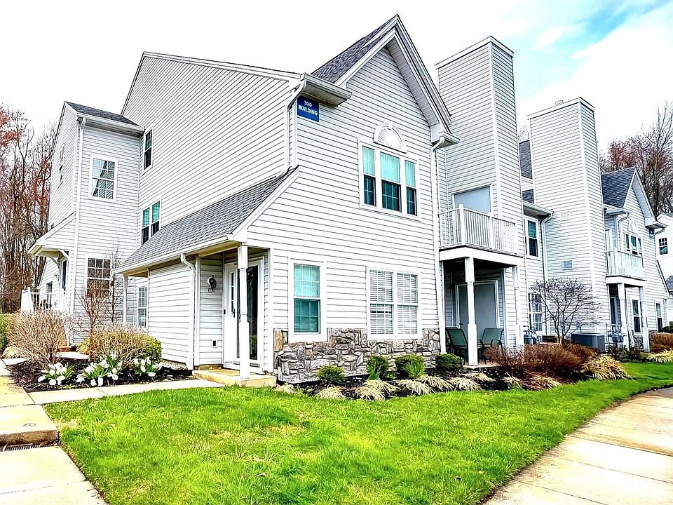 1st image of 302 Quail Rd