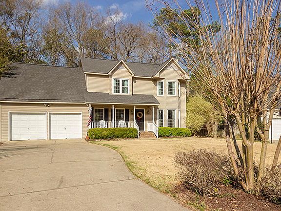 2nd image of 100 Driftwood Cir