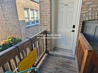 3739 W Argyle St APT 3, Chicago, IL 60625