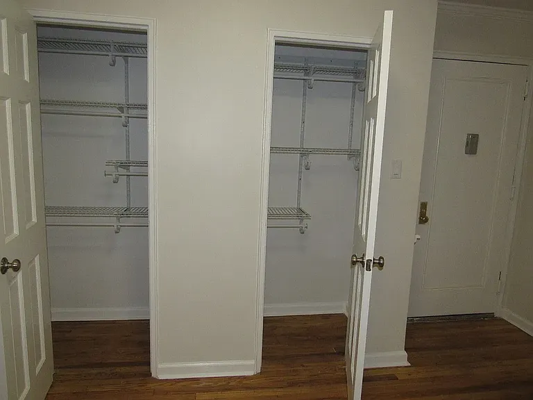 14345 Sanford Ave #203 — Photo 7