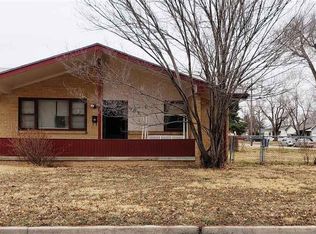 902 W Maxwell Ave, Wichita, KS 67217