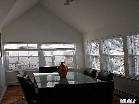 4th image of 100 Brookline Ave