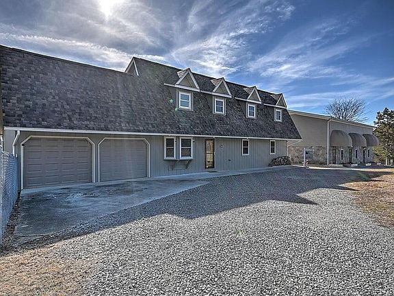 3rd image of 2480 Elk Way