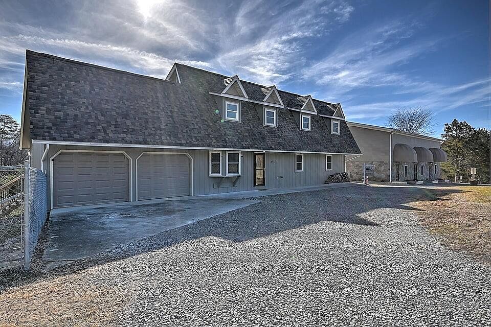 1st image of 2482 Elk Way