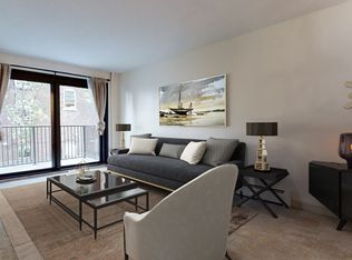 138 Pleasant St #1, Brookline, MA 02446