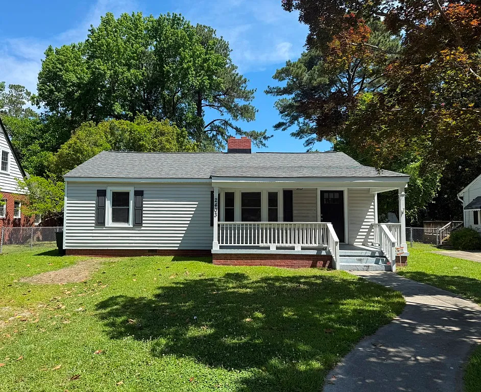 3 bed, 1456 sqft, $1,800 — Photo 1