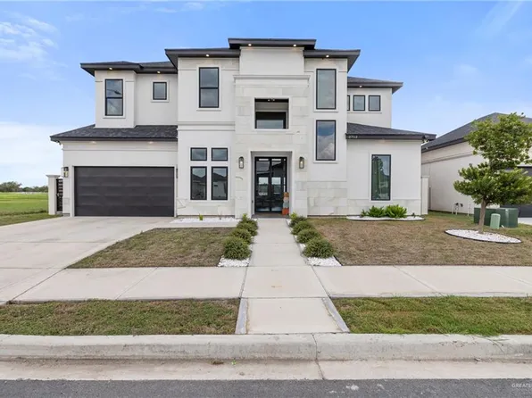 2712 E Bvlgari Dr, Edinburg, TX 78542