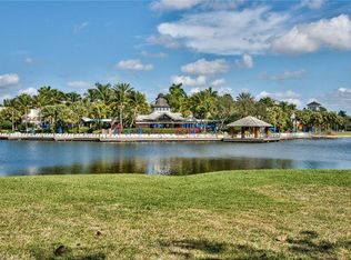 4695 Hawks Nest Way #H-202, Naples, FL 34114
