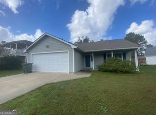 120 Pleasant Breeze Way, Kingsland, GA 31548