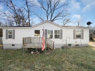 124 Mobile Manor Dr, Troy, MO 63379