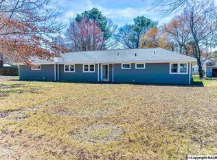 2015 Woodland St SE, Decatur, AL 35601