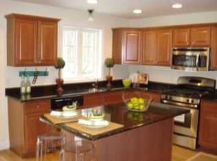 110 Riverdale Ave, Haverhill, MA 01835
